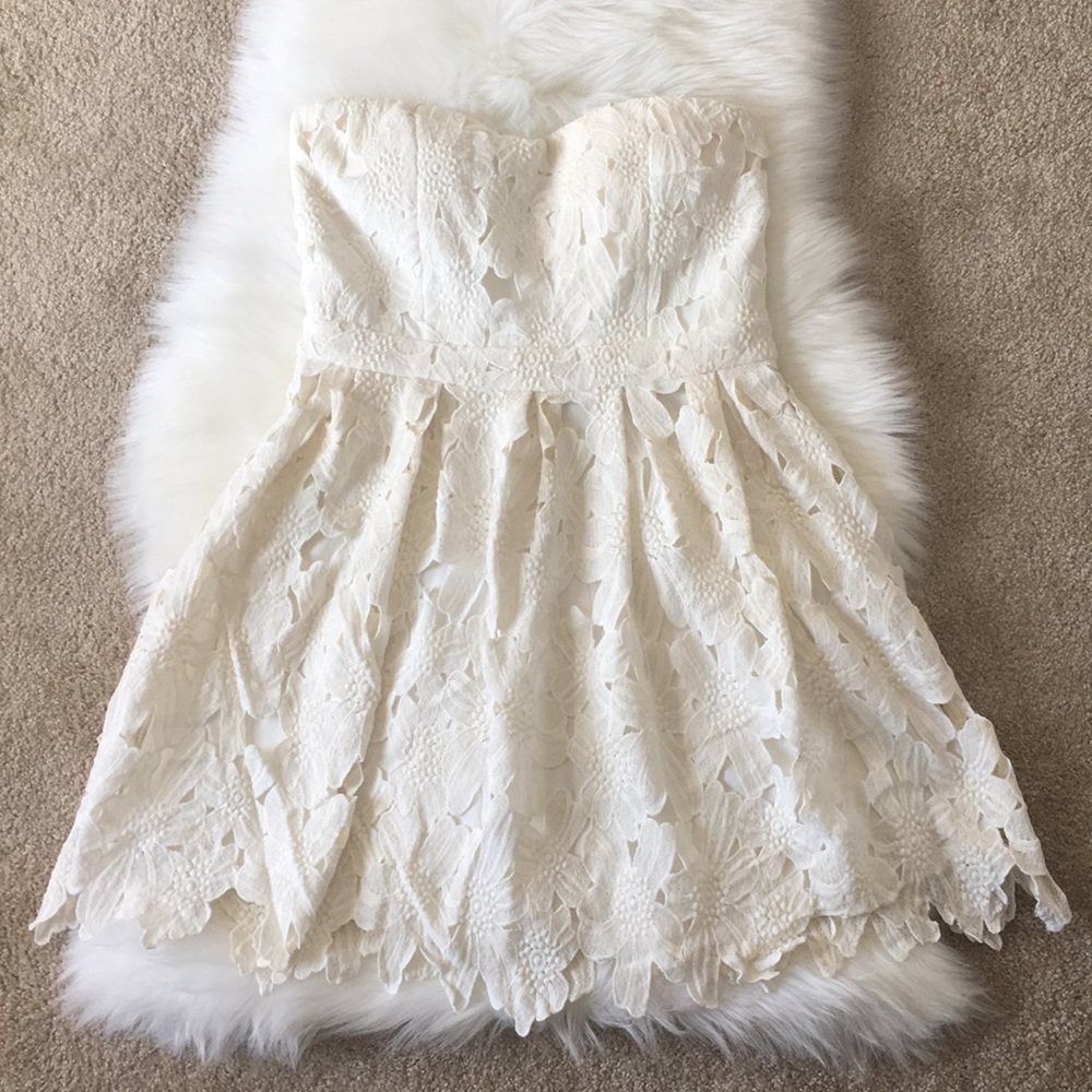 white crochet strapless dress